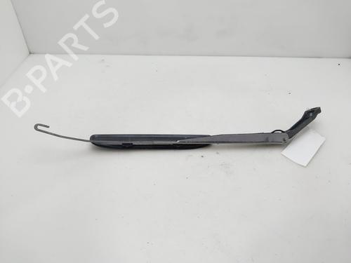 Front windshield wiper arm HONDA CIVIC VI Hatchback (EJ, EK) 1.5 i (EK3) | BP29763670C143 