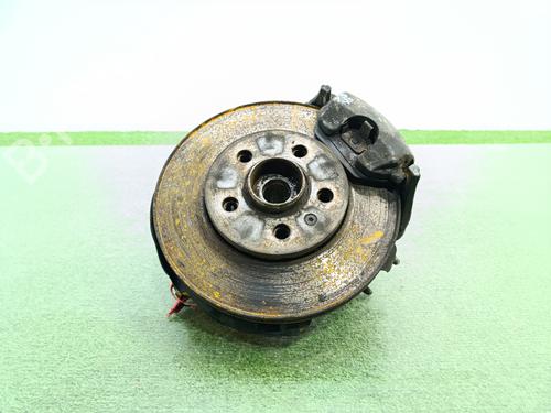 Used Right front steering knuckle VW POLO V (6R1, 6C1) 1.4 TDI (75 hp) 32330663