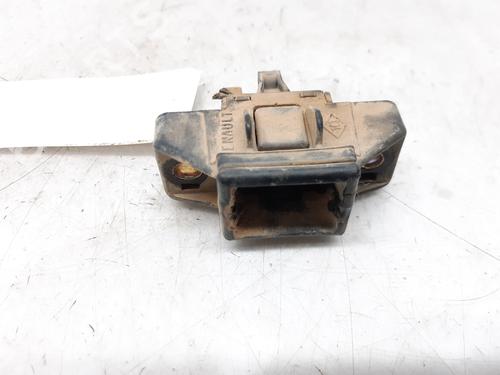 Used Tailgate lock RENAULT MEGANE I (BA0/1_) 1.4 e (BA0E, BA0V) (75 hp) 7549149