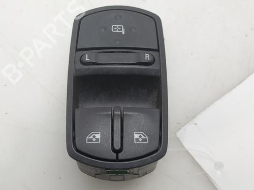 third-brake-light-opel-corsa-d-s07-2006-2007-2008-2009-2010-2011-2012-2013-2014-2015-37490715 main image