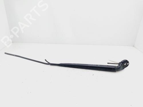 Used Front windshield wiper arm CITROËN C4 CACTUS 1.2 VTi 82 (82 hp) 21218675
