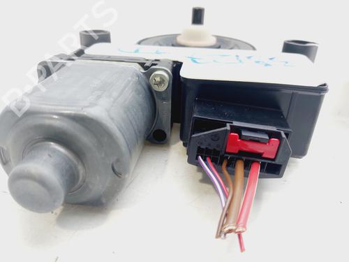 Right rear window motor SKODA OCTAVIA III Combi (5E5, 5E6)  | BP26199740E22 