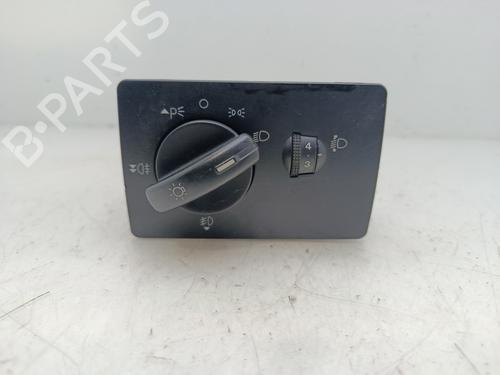 Forlygtekontakt FORD FOCUS II Saloon (DB_, FCH, DH) [2005-2025]  31010081