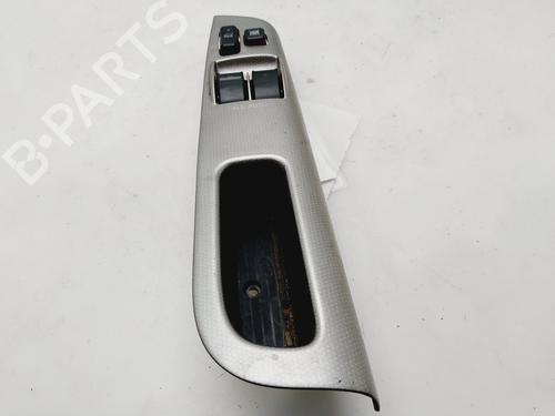 Used Left front window switch TOYOTA COROLLA (_E12_) 2.0 D-4D (CDE120R, CDE120L_) (116 hp) 28016058