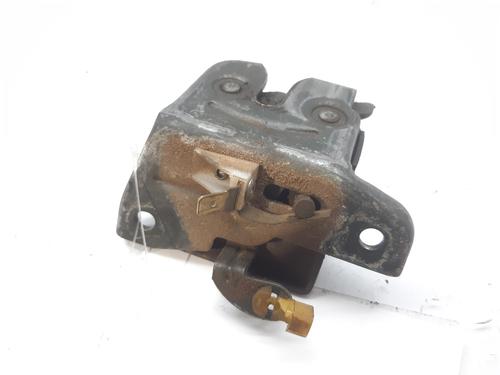 Tailgate lock HYUNDAI ACCENT I (X-3) 1.3 i 12V | BP12408280C101 