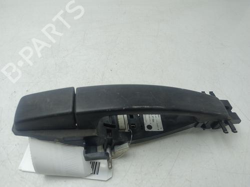 Used Front right exterior door handle LAND ROVER DISCOVERY III (L319) 2.7 TD 4x4 (190 hp) 28092032