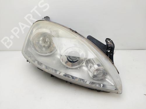 Used Right headlight OPEL CORSA C (X01) 1.2 Twinport (F08, F68) (80 hp) 28162794