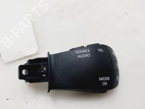 Used Switch RENAULT MEGANE IV Hatchback (B9A/M/N_) 1.3 TCe 115 (B9N9) (116 hp) 24237004