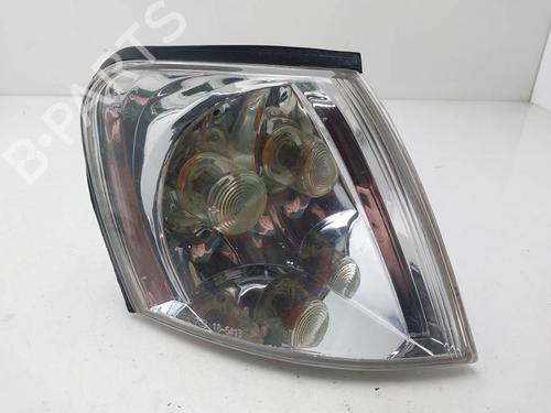 Used Right front indicator Right front indicator 38708204 38708204