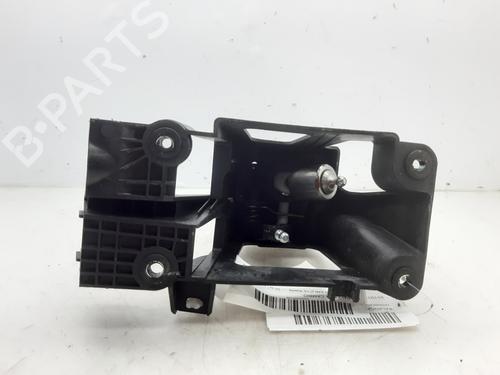Gear lever NISSAN PULSAR Hatchback (C13) 1.5 dCi | BP7667904M90 