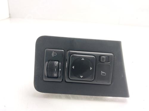 Comutador espelhos Comutador espelhos NISSAN NV200 / EVALIA Bus [2010-2026] 36774907 36774907