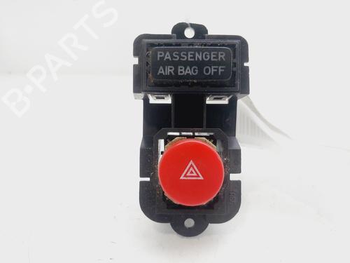 Used Warning switch SEAT LEON (1P1) [2005-2013]  28009820