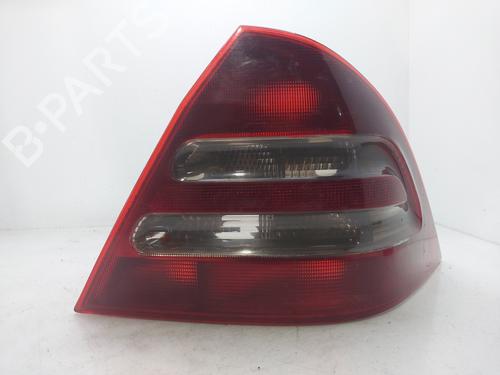 right-taillight-mercedes-benz-c-class-w203-2000-2001-2002-2003-2004-2005-2006-2007-36672128 main image