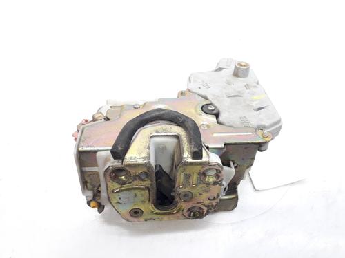 Used Front left lock NISSAN PRIMERA Hatchback (P11) 2.0 16V (115 hp) 11038516