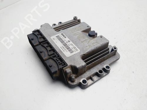 Engine control unit (ECU) RENAULT GRAND SCÉNIC II (JM0/1_)  | BP29565363M57 