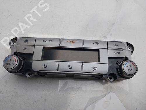 Used Climate control FORD MONDEO IV (BA7) 2.0 TDCi (140 hp) 17119783
