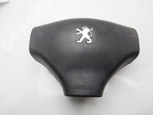 Used Driver airbag PEUGEOT 206 Hatchback (2A/C) 1.4 LPG (75 hp) 16528454