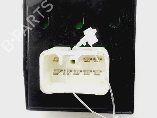 Left front window switch HYUNDAI GETZ (TB) 1.6 | BP31375236I27