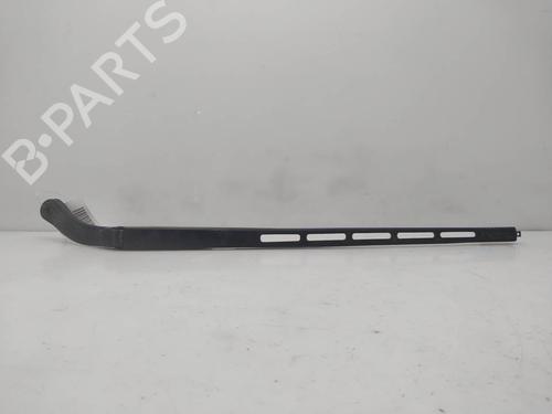 Used Front windshield wiper arm Front windshield wiper arm PEUGEOT 307 CC (3B) 2.0 16V (140 hp) 39717527 39717527