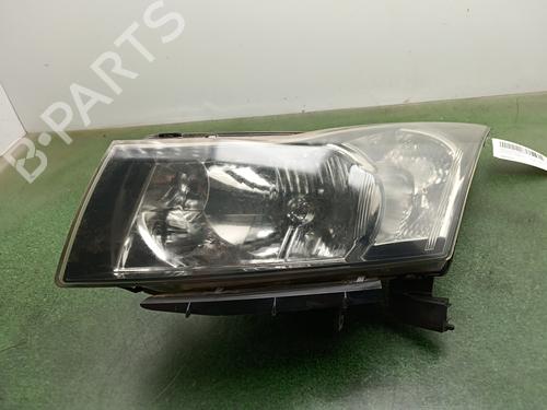 Faro derecho Faro derecho CHEVROLET CRUZE (J300) 2.0 CDI (150 hp) 37465692 37465692