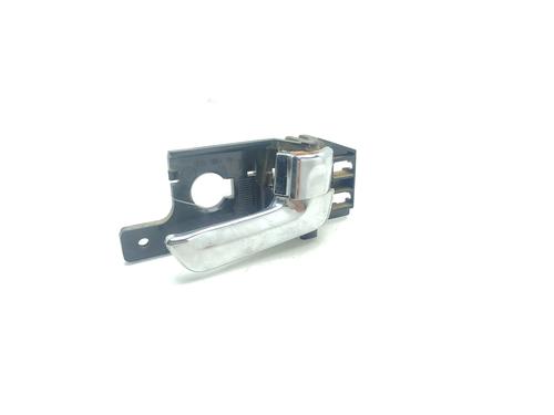 Used Front right interior door handle KIA SPORTAGE II (JE_, KM_) [2004-2011]  23073404