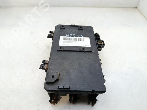 Used Fuse box Fuse box 37693549 37693549