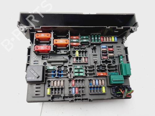 Used Fuse box BMW X1 (E84) sDrive 18 d (143 hp) 29456475