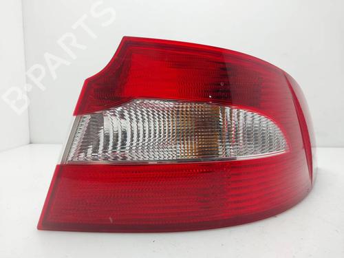 right-taillight-skoda-superb-ii-3t4-2008-2009-2010-2011-2012-2013-2014-2015-40007000 main image