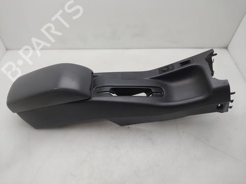 Used Armrest / Center console Armrest / Center console TOYOTA COROLLA Liftback (_E11_) 2.0 D-4D (CDE110_, CDE110R) (90 hp) 36275684 36275684