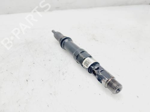 Injector FORD MONDEO III Saloon (B4Y) 2.0 TDCi | BP26017645M100 