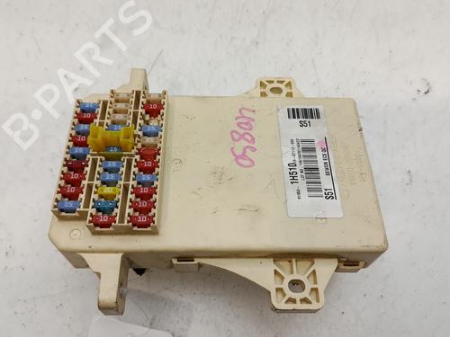 Caja reles / fusibles KIA CEE'D Hatchback (ED) [2006-2012]  32008295