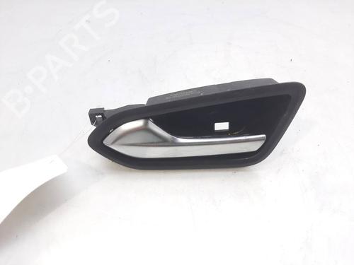 Used Rear left interior door handle RENAULT CLIO V (B7_) [2019-2025]  10414521