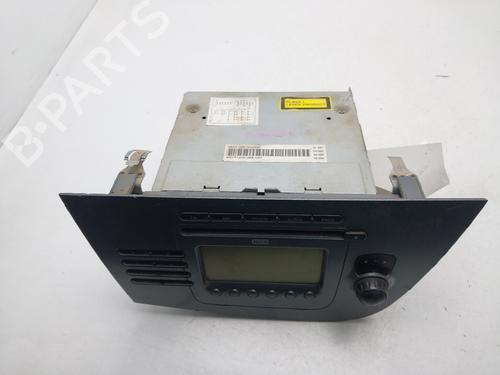 Radio SEAT LEON (1P1)  | BP27470384E6 
