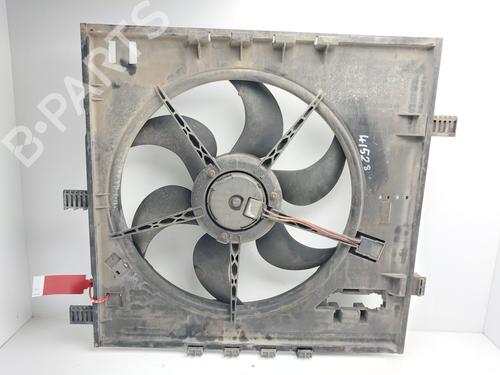 Used Radiator fan Radiator fan 38438549 38438549