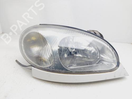 Used Right headlight DAEWOO LANOS Saloon (KLAT) 1.5 (86 hp) 25925198