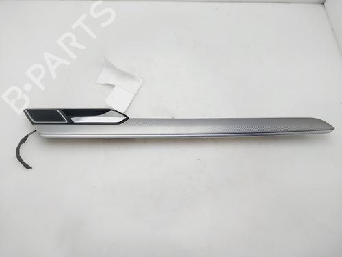 Maniglia interna posteriore destra VW PASSAT B8 (3G2, CB2) [2014-2026]  32348369