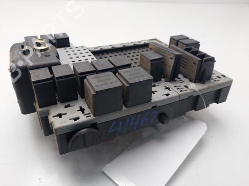 Fuse box VOLVO S60 I (384) 2.4 D | BP36070793E1 - Image 3