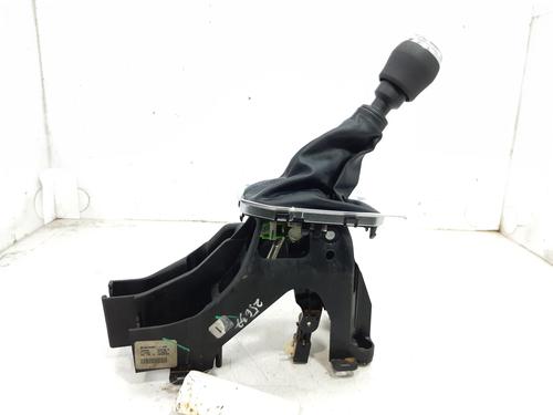 Used Gear lever RENAULT CLIO V (B7_) 1.5 Blue dCi 85 (B7AG) (86 hp) 11719320