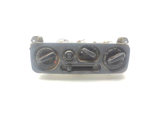 Used Climate control MITSUBISHI PAJERO SPORT I (K7_, K9_) [1996-2025]  27197951