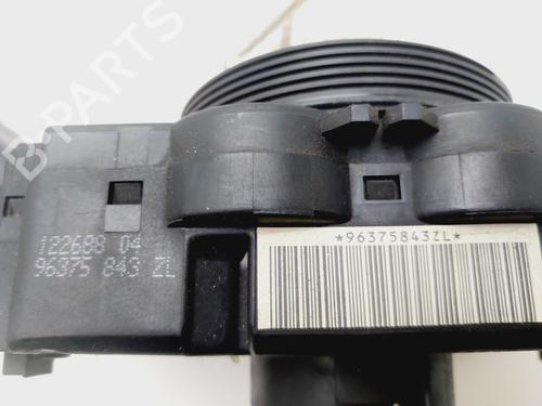 Steering wheel controls CITROËN C5 I (DC_) 2.0 HDi (DCRHZB, DCRHZE) | BP28288139E15 