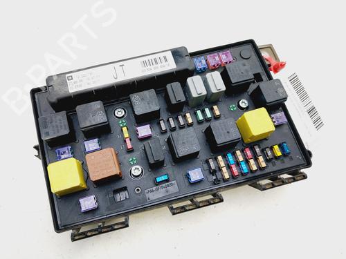 Used Fuse box OPEL ASTRA H (A04) [2004-2014]  30386213