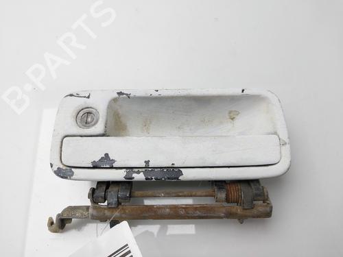 Used Front left exterior door handle CHRYSLER VOYAGER II (ES) 2.5 TD (118 hp) 30604048