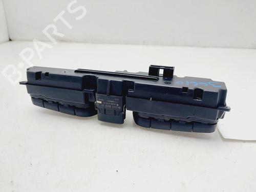 Warning switch MERCEDES-BENZ C-CLASS (W203) C 200 CDI (203.004) | BP23069851I22 