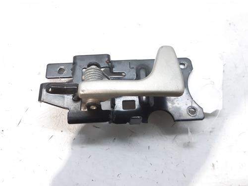 Used Rear left interior door handle LAND ROVER FREELANDER I (L314) 2.0 Td4 4x4 (112 hp) 9161504
