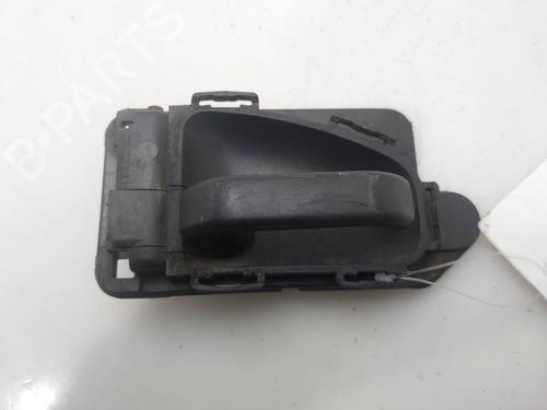 Used Front left interior door handle Front left interior door handle CITROËN SAXO (S0, S1) 1.5 D (57 hp) 40061149 40061149