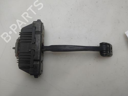 Dørhængsel/Dørbegrænser Dørhængsel/Dørbegrænser BMW 5 (E60) 525 d (177 hp) 36890351 36890351