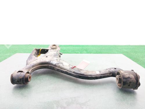 Braccio di sospensione anteriore destra LAND ROVER DISCOVERY III (L319) 2.7 TD 4x4 | BP18238496M13