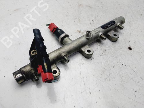 Used Injection rail Injection rail CITROËN C5 I (DC_) 2.0 HDi (DCRHZB, DCRHZE) (109 hp) 40022041 40022041