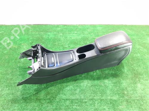 Armrest / Center console MERCEDES-BENZ GLA-CLASS (X156) GLA 200 CDI / d (156.908) | BP8363024I20 