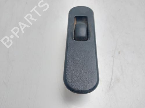Mando elevalunas trasera derecho Mando elevalunas trasera derecho MITSUBISHI L200 (K7_T, K6_T, K5_T) 2.5 TD 4WD (K74T) (115 hp) 35725708 35725708
